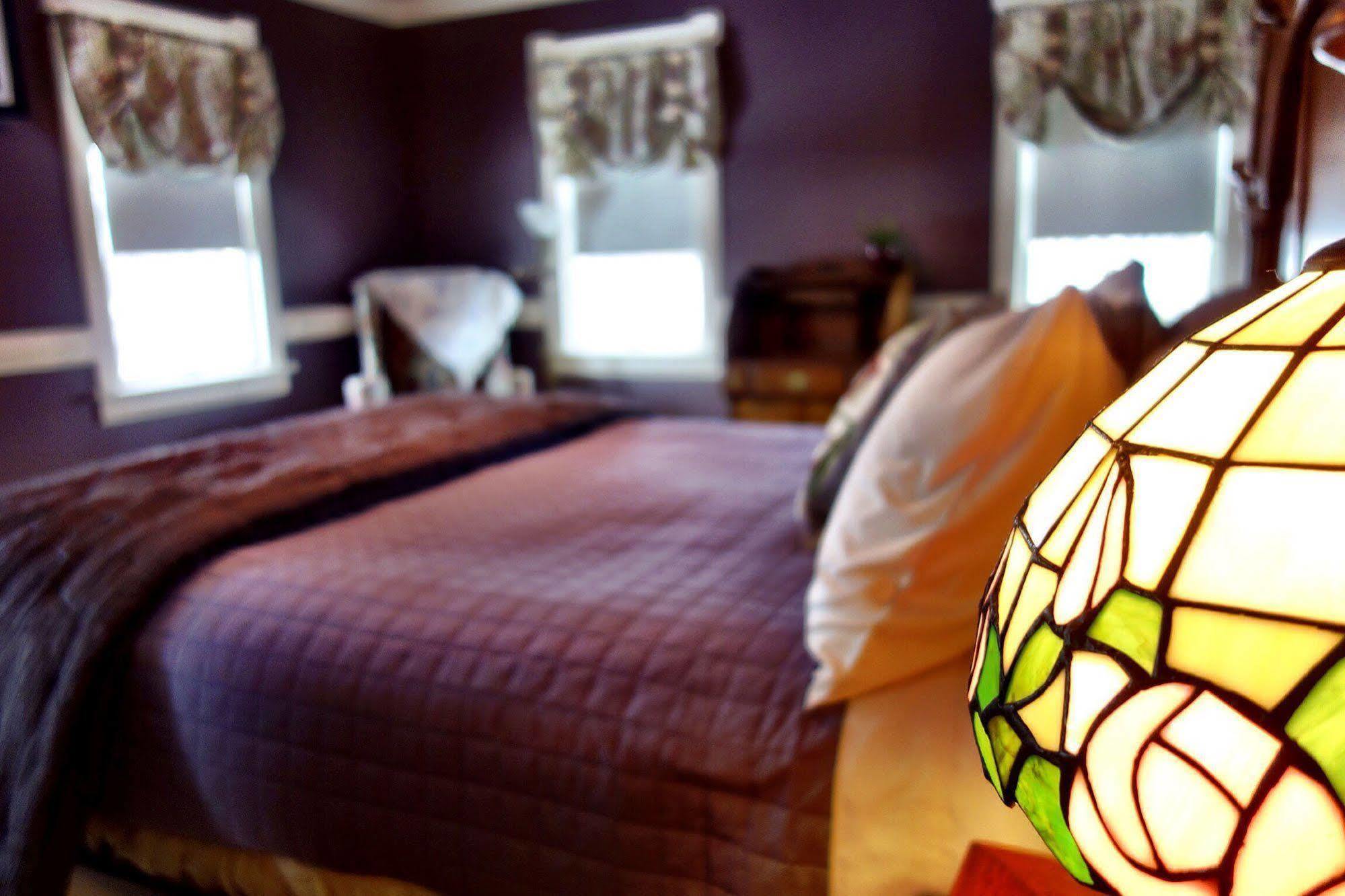 The Jacqueline House Bed & Breakfast New Castle Exterior photo